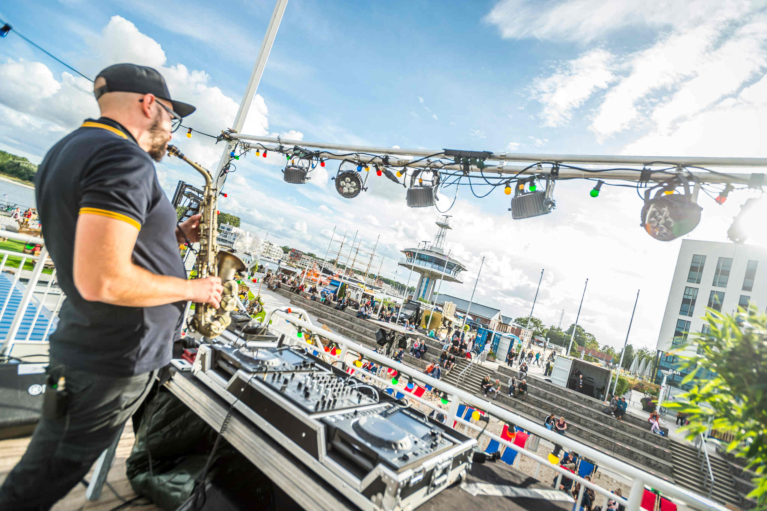 DJ beim Weite Welt Festival